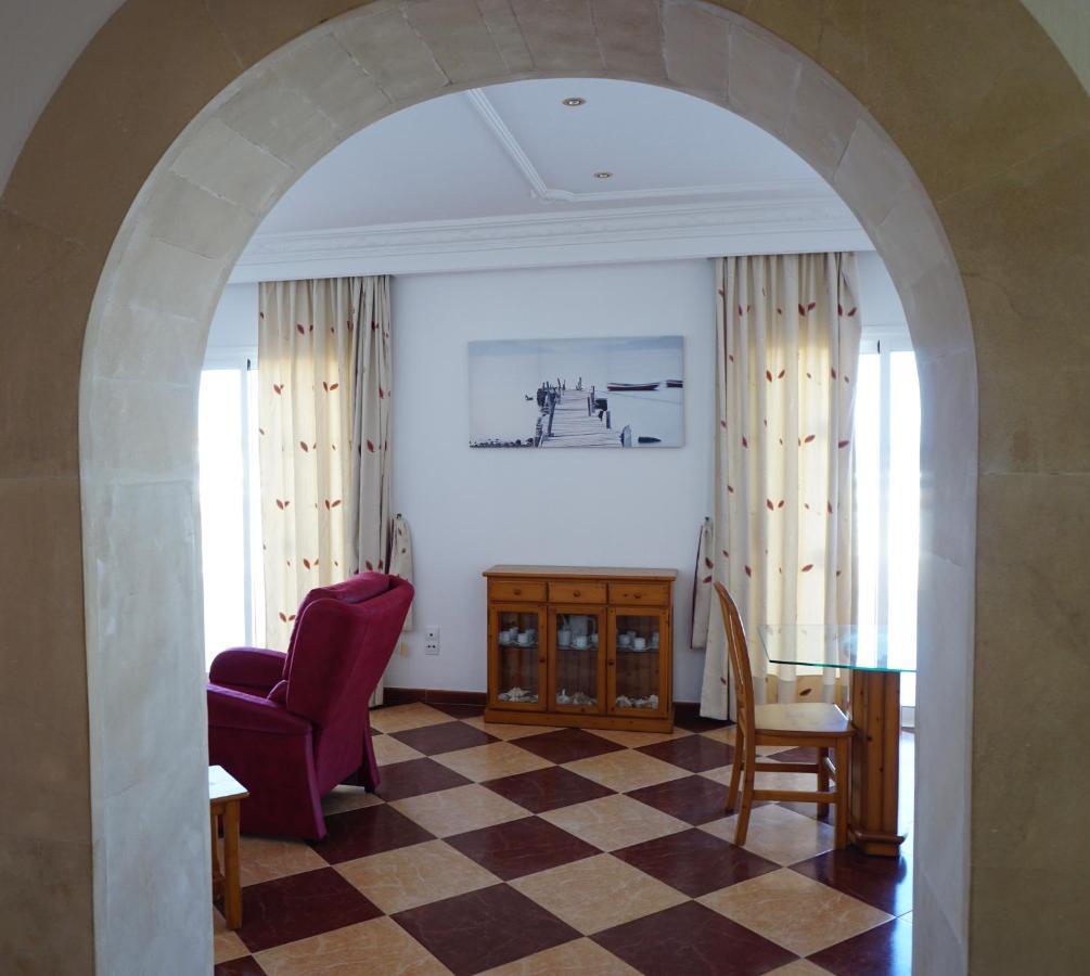 Apartamentos Punta Prima Beach ภายนอก รูปภาพ