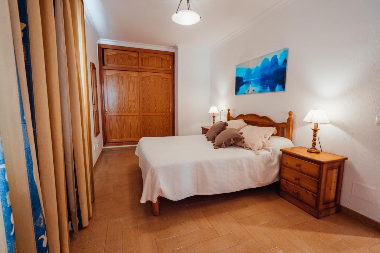 Apartamentos Punta Prima Beach ภายนอก รูปภาพ