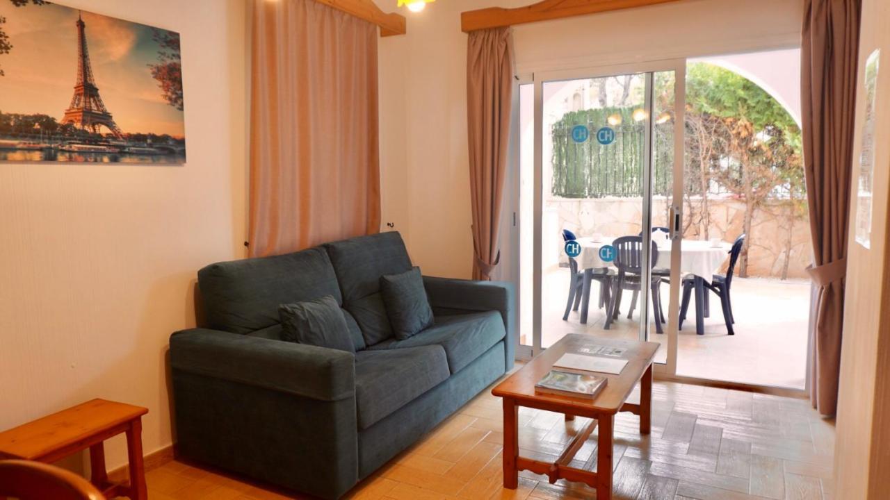 Apartamentos Punta Prima Beach ภายนอก รูปภาพ